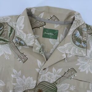 Tommy Bahama Silk Shirt Mens Medium Tan Green Guitar Tropical Floral Camp Aloha